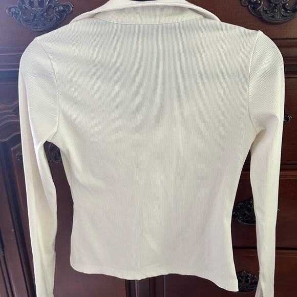 White Zip-Up Collared Jacket - Picture 5 of 7